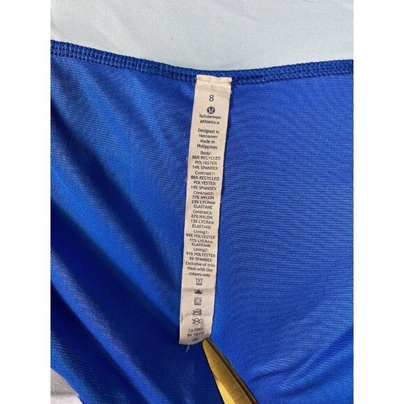 Lululemon Speed Shorts Size 8 | Blue Snake Print | Rare & Trendy - Picture 11 of 16